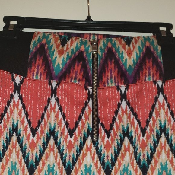 💋Colorful Mini Skirt **2 for $15 Bundled** - Picture 2 of 3